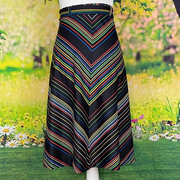 Vintage 70s Rainbow Chevron Skirt - Picture 3 of 6
